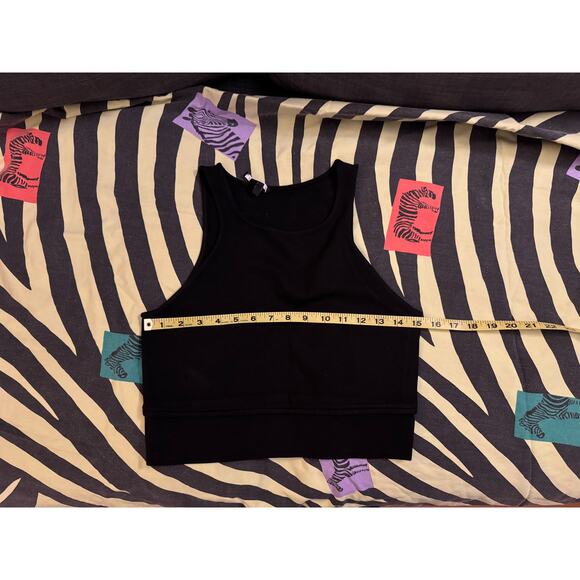 Theory Black Crop Tank Shirt, size L - Picture 6 of 7